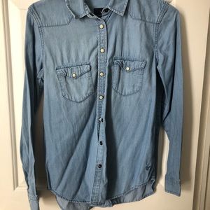 AE denim boyfriend shirt